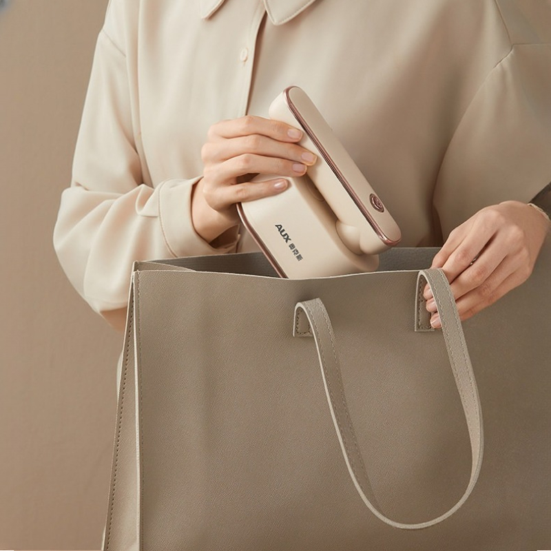 مكواة بخارية صغيرة محمولة بالي - مراجعة Mini Iron Travel وسعره